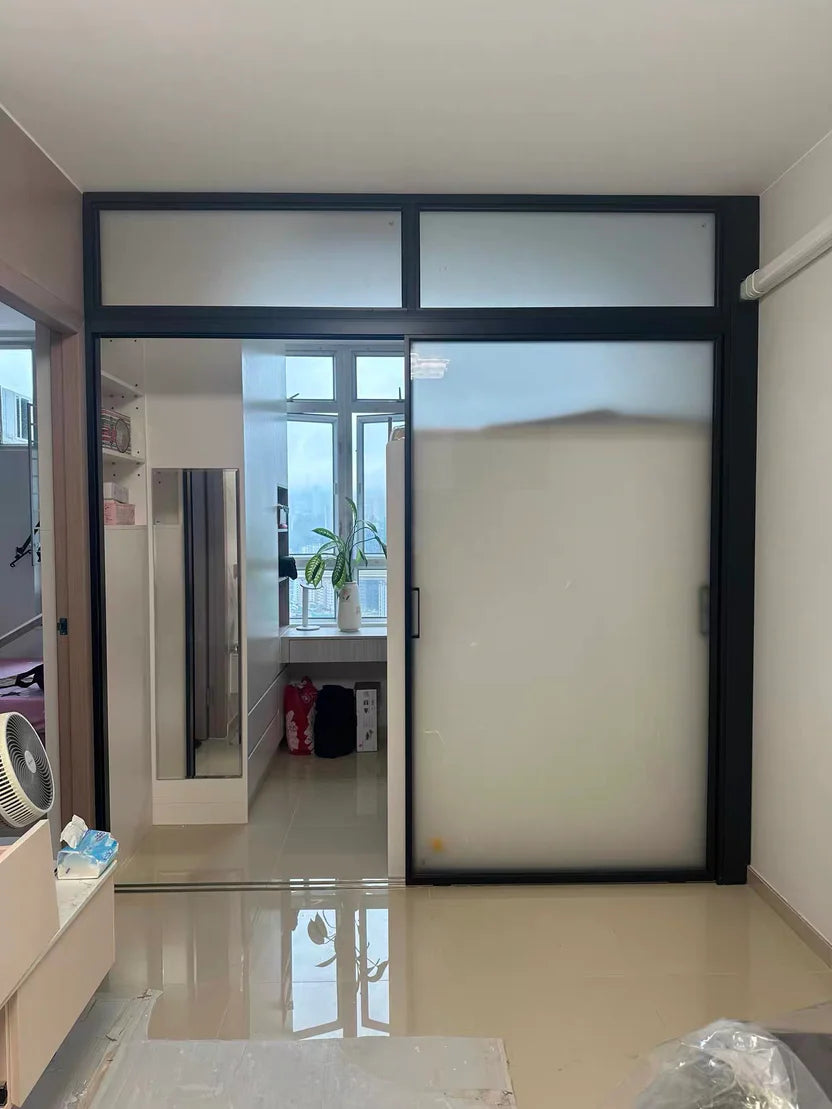 玻璃趟門，可折疊，香港家居的空間美學藝術設計，本地門市自家工廠，可定製