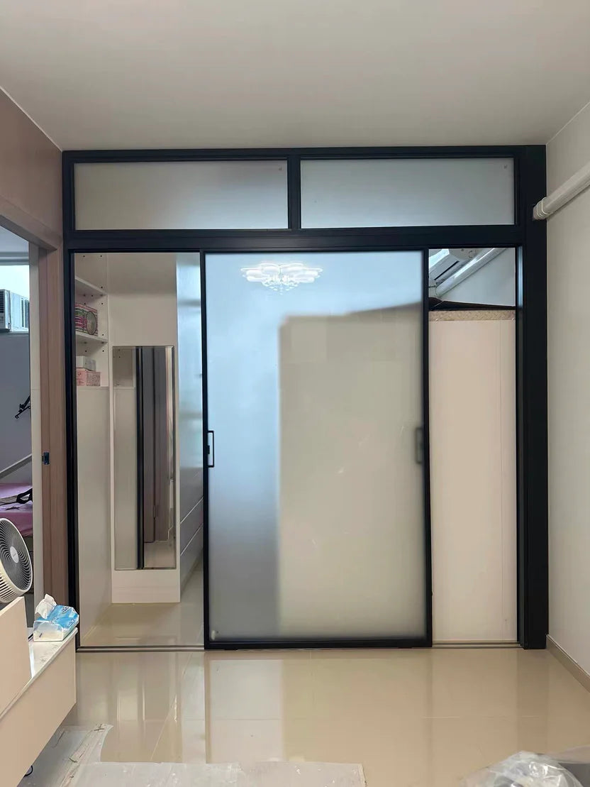 玻璃趟門，可折疊，香港家居的空間美學藝術設計，本地門市自家工廠，可定製